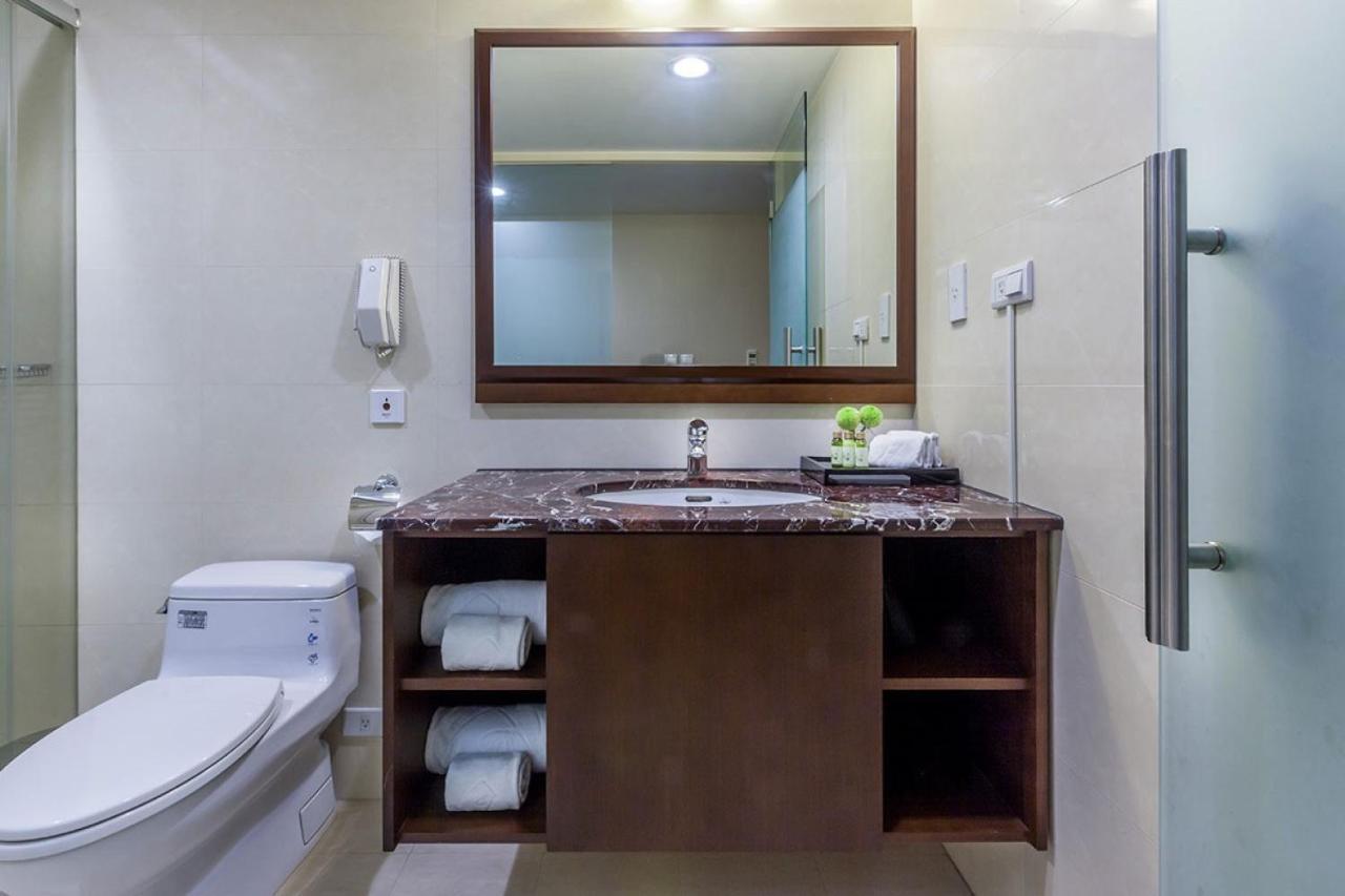 Check Inn Taipei Neihu Ngoại thất bức ảnh