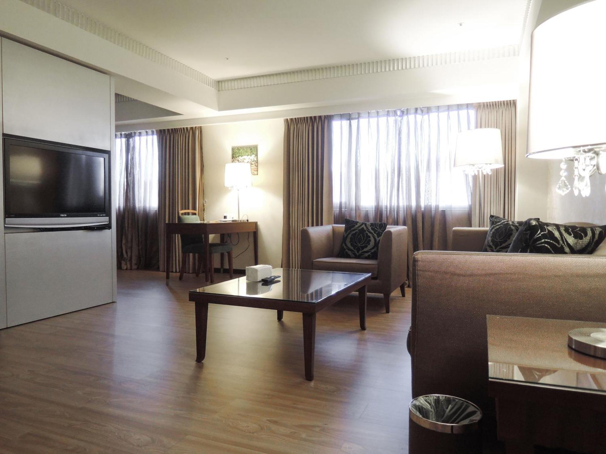 Check Inn Taipei Neihu Ngoại thất bức ảnh