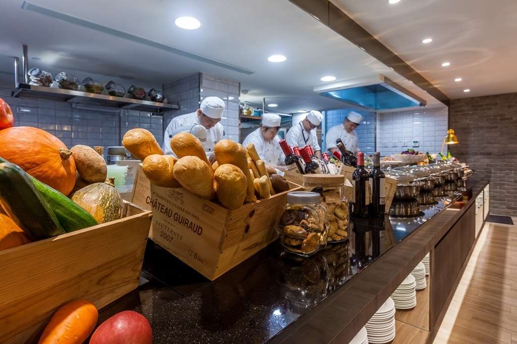 Check Inn Taipei Neihu Nhà hàng bức ảnh